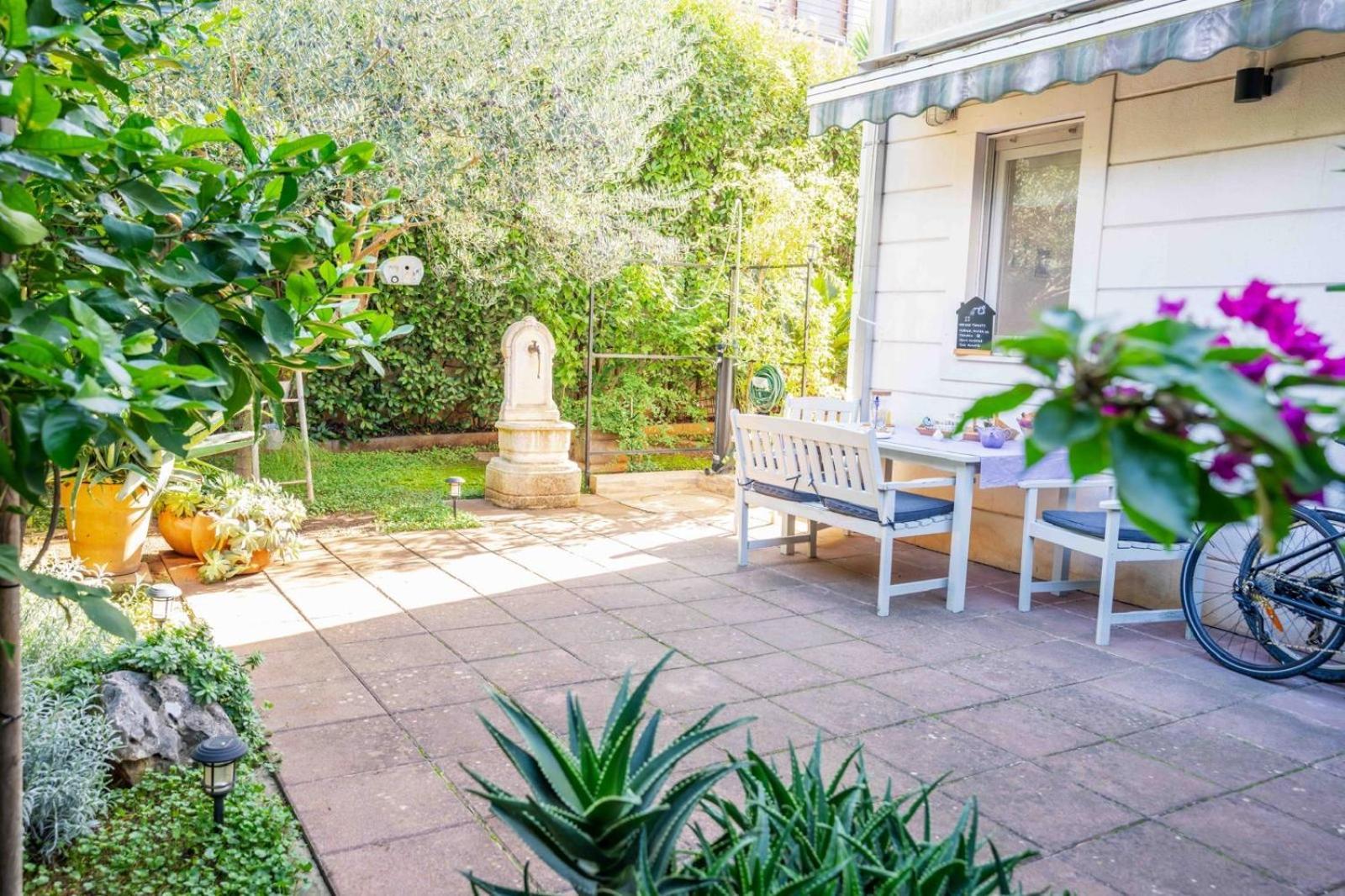 Apartment With Terrace And Garden Next To Marjan Park - 2 Free Bikes Сплит Екстериор снимка